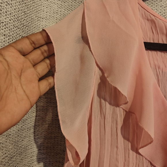 Vintage Pink Ruffled Shirt‎ - Picture 4 of 6